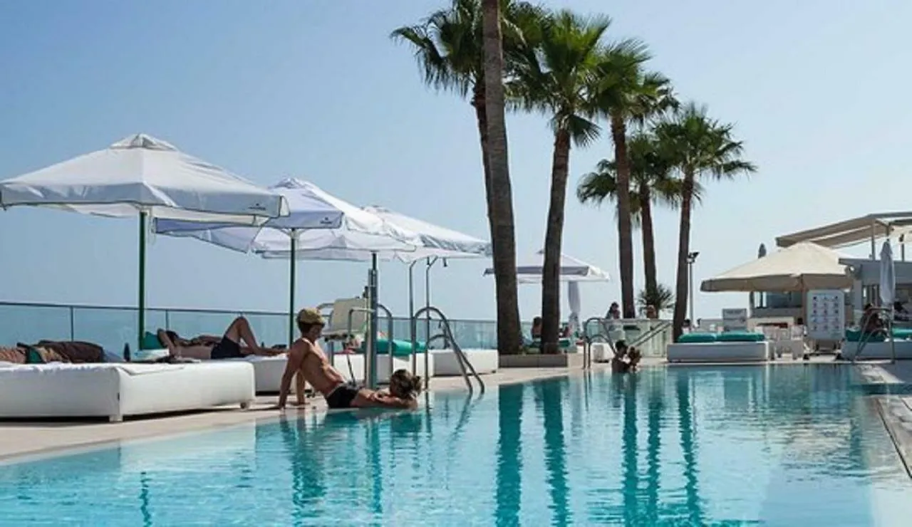 Apartament Aguamarina On The Beach Front Διαμέρισμα Mijas Costa